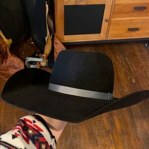 Black Felt Cowboy Hat